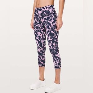 Lululemon Wunder Under Crop (High-Rise) *Full-On Luxtreme 21" Size 2